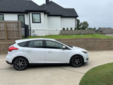 Used 2017 Ford Focus SEL image 2