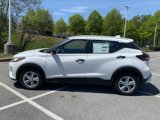 New 2025 Nissan Kicks Play S image 4