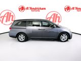Used 2016 Honda Odyssey SE image 2