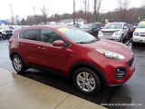 Used 2017 Kia Sportage LX image 2