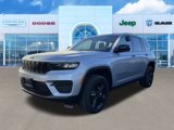 New 2025 Jeep Grand Cherokee Altitude image 5