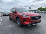 New 2025 Ford Escape ST-Line w/ Equipment Group 301A image 3