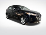 Used 2021 Nissan Kicks S image 3