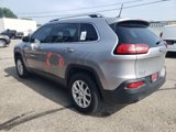 Used 2017 Jeep Cherokee Latitude image 4