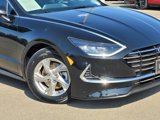 Used 2022 Hyundai Sonata SE image 3