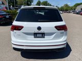 Used 2022 Volkswagen Tiguan SE R-Line image 4