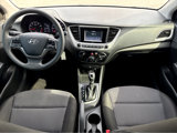 Used 2022 Hyundai Accent SE image 4