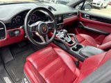 Used 2019 Porsche Cayenne image 4