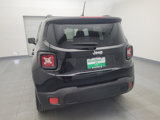 Used 2017 Jeep Renegade Latitude image 6