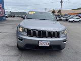 Used 2021 Jeep Grand Cherokee Laredo image 5
