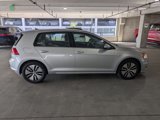 Used 2016 Volkswagen e-Golf SE w/ DC Fast Charging Package image 4