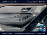 Used 2023 Nissan Rogue SV image 2