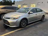 Used 2017 Toyota Avalon XLE image 2