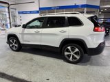 Used 2019 Jeep Cherokee Limited image 5