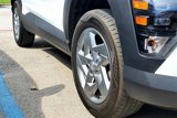 Used 2024 Hyundai Kona SE image 4
