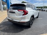 Used 2022 GMC Terrain SLE w/ Driver Convenience Package image 4