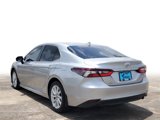Used 2022 Toyota Camry LE image 4