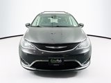 Used 2018 Chrysler Pacifica Touring-L image 2