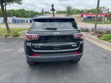 Used 2018 Jeep Compass Latitude w/ Popular Equipment Group image 5