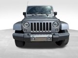 Used 2018 Jeep Wrangler Unlimited Sahara image 3