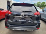 Used 2018 Nissan Rogue SV image 4