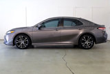Used 2020 Toyota Camry SE image 5