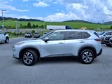 Used 2022 Nissan Rogue SV image 3