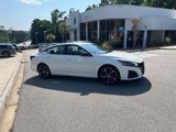 Used 2023 Nissan Altima 2.5 SR image 2