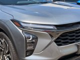 Used 2025 Chevrolet Trax RS w/ Sunroof Package image 4