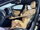 Used 2017 Volvo S90 T6 Inscription w/ Climate Package image 2