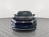 Certified 2025 Chevrolet Trax LT w/ Driver Confidence Package image 4