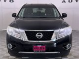 Used 2016 Nissan Pathfinder SV image 2