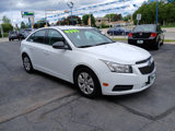 Used 2013 Chevrolet Cruze LS image 4