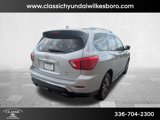 Used 2020 Nissan Pathfinder SL image 5