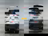 Used 2023 Jeep Cherokee Altitude Lux image 4