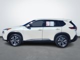 Used 2021 Nissan Rogue SV image 2