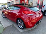 Used 2017 Hyundai Veloster Value Edition image 2