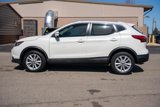 Used 2019 Nissan Rogue Sport SV w/ Technology Package image 4