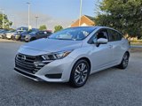 Used 2023 Nissan Versa SV image 3