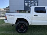 Used 2014 Toyota Tacoma TRD Off-Road image 6