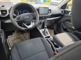 Used 2021 Hyundai Venue SE image 2