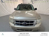 Used 2010 Ford Escape XLT image 2