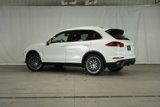 Used 2016 Porsche Cayenne image 3