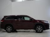 Used 2017 Toyota Highlander XLE image 4
