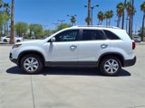 Used 2013 Kia Sorento LX w/ Convenience Pkg image 2