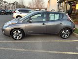 Used 2017 Nissan Leaf SV image 2