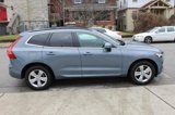 Used 2022 Volvo XC60 B5 Momentum image 4