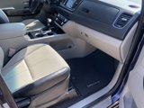 Used 2021 Kia Sedona EX image 2