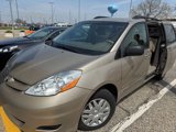 Used 2010 Toyota Sienna LE image 3