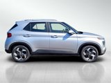 New 2025 Hyundai Venue SEL image 4